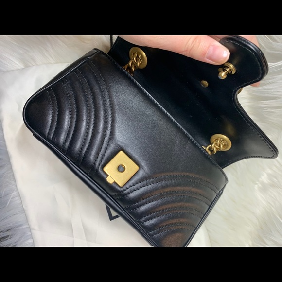 GG Marmont matelassé MINI - Picture 11 of 13